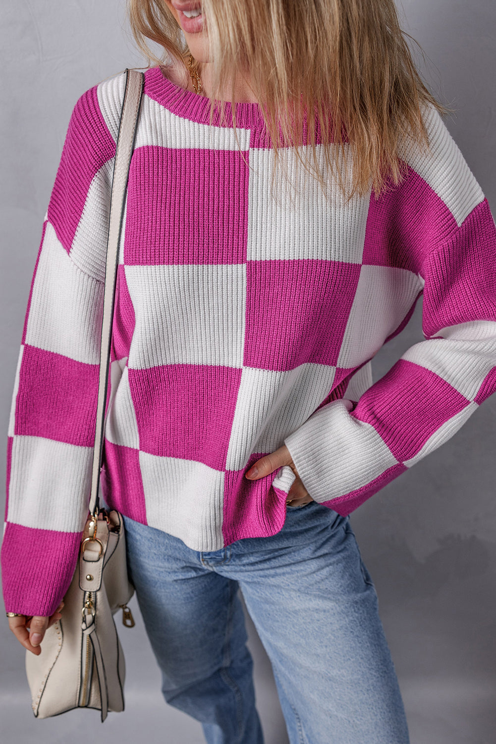 Pull ample a carreaux et col rond