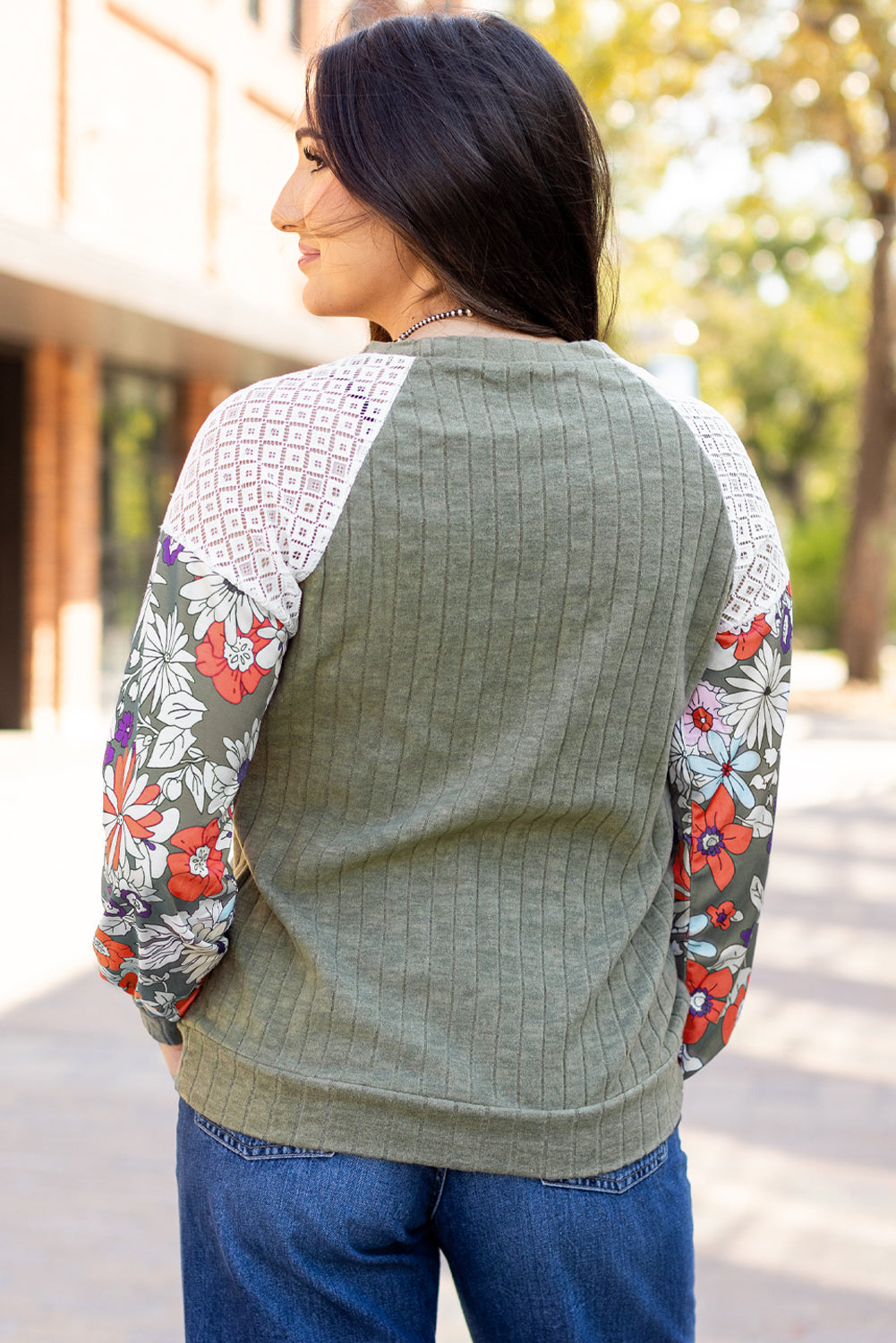 Blouse côtelée a manches longues et patchwork floral