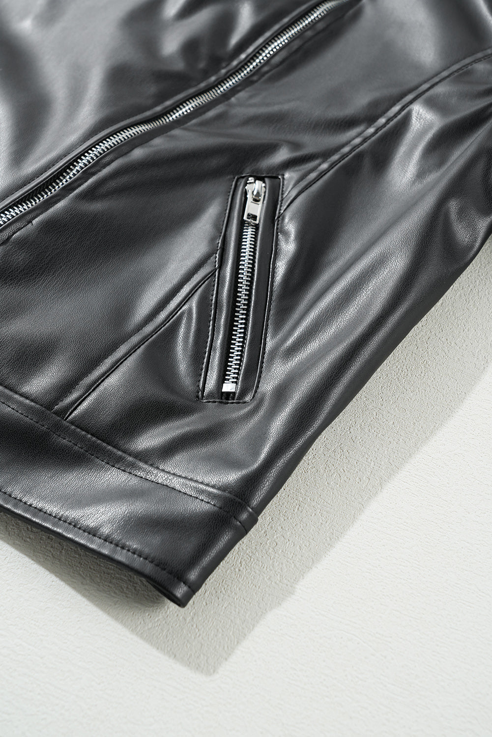 Veste zippée a col a revers en cuir PU