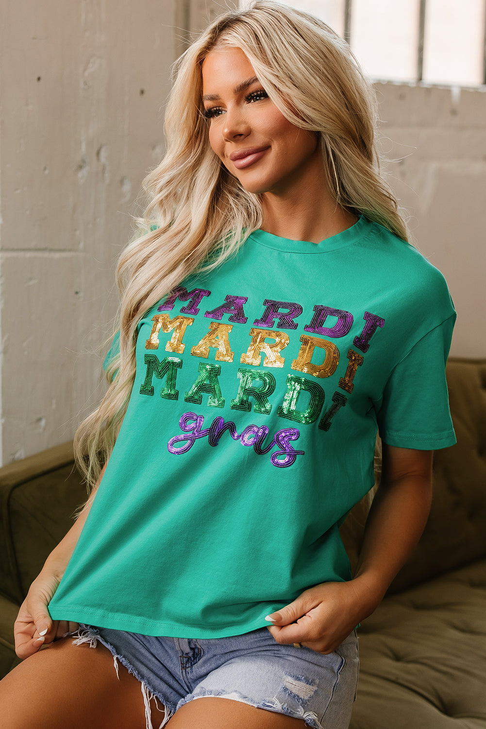 T-shirt graphique à paillettes Mardi Gras