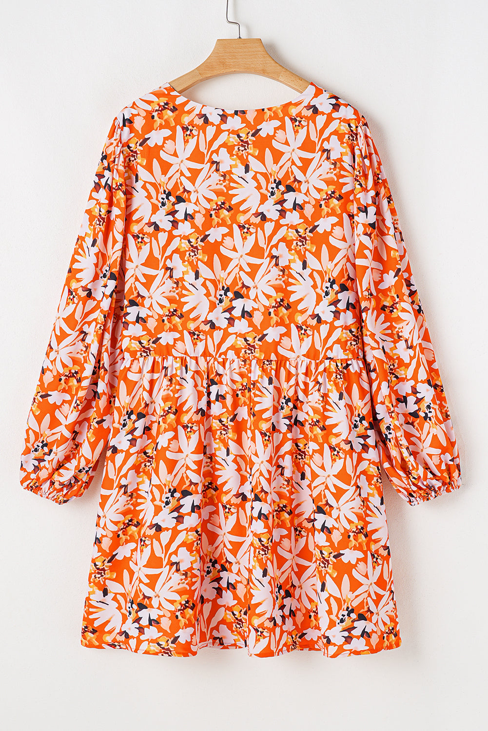 Robe mi-longue grande taille à imprimé floral, col en V, manches bouffantes