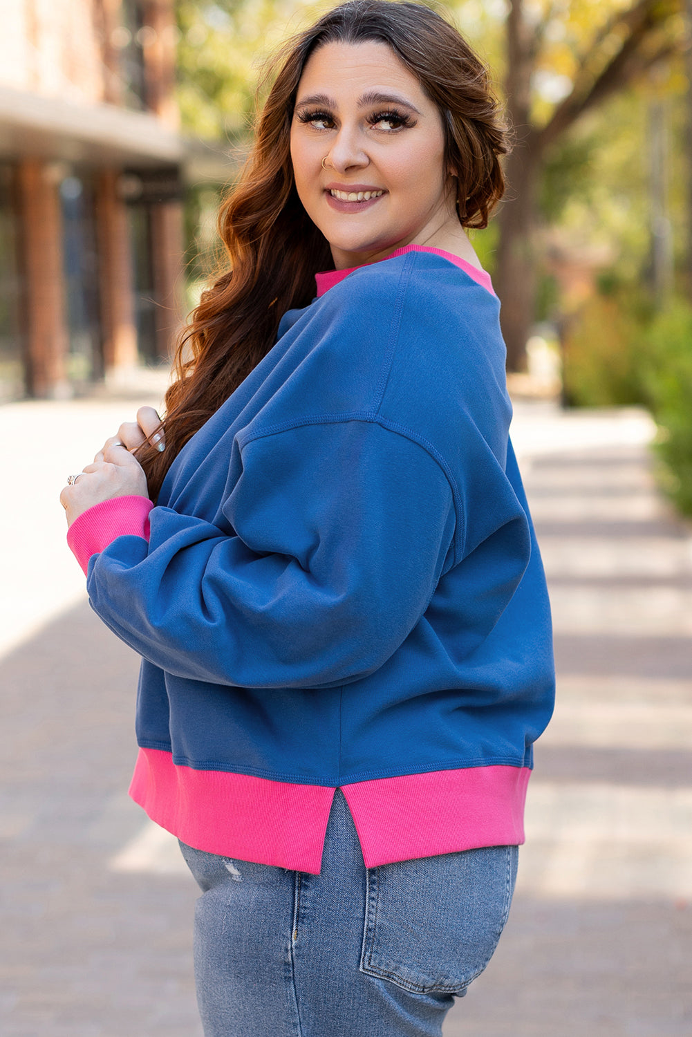 Sweat-shirt a Manches Ballon et Bordure en Blocs de Couleurs, Grande Taille