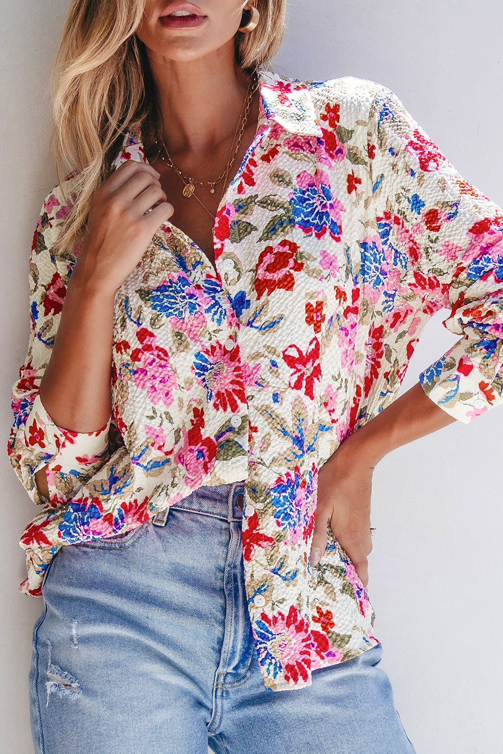 Chemise boutonnée à col rabattu et imprimé floral, coupe slim
