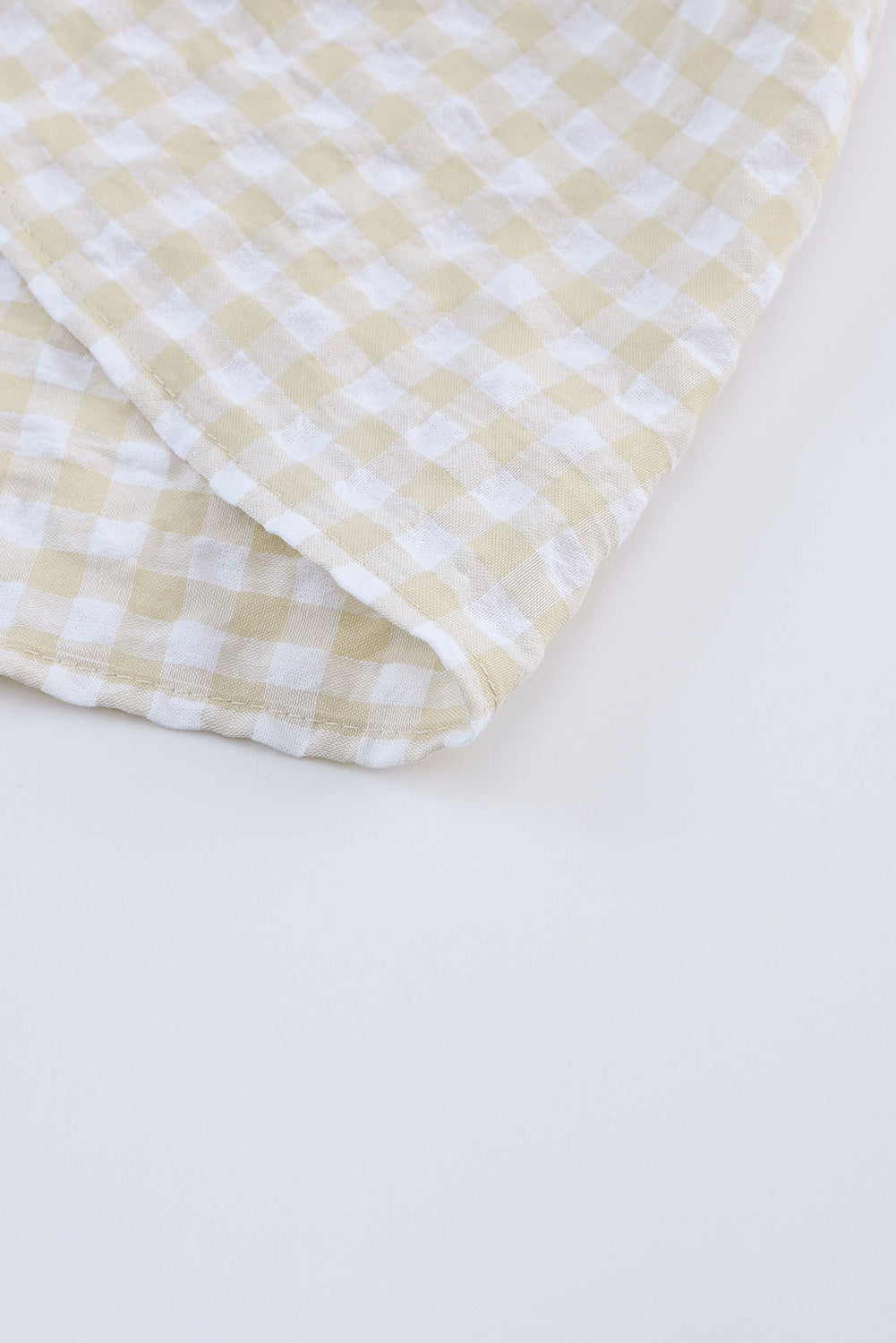 Robe longue smockée à carreaux et manches à volants