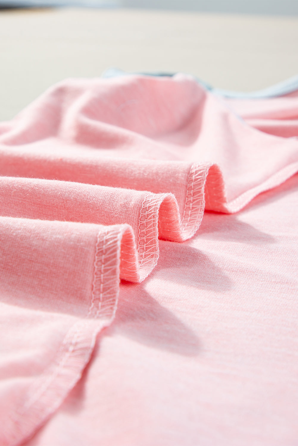 Top sans manches à blocs de couleurs géométriques