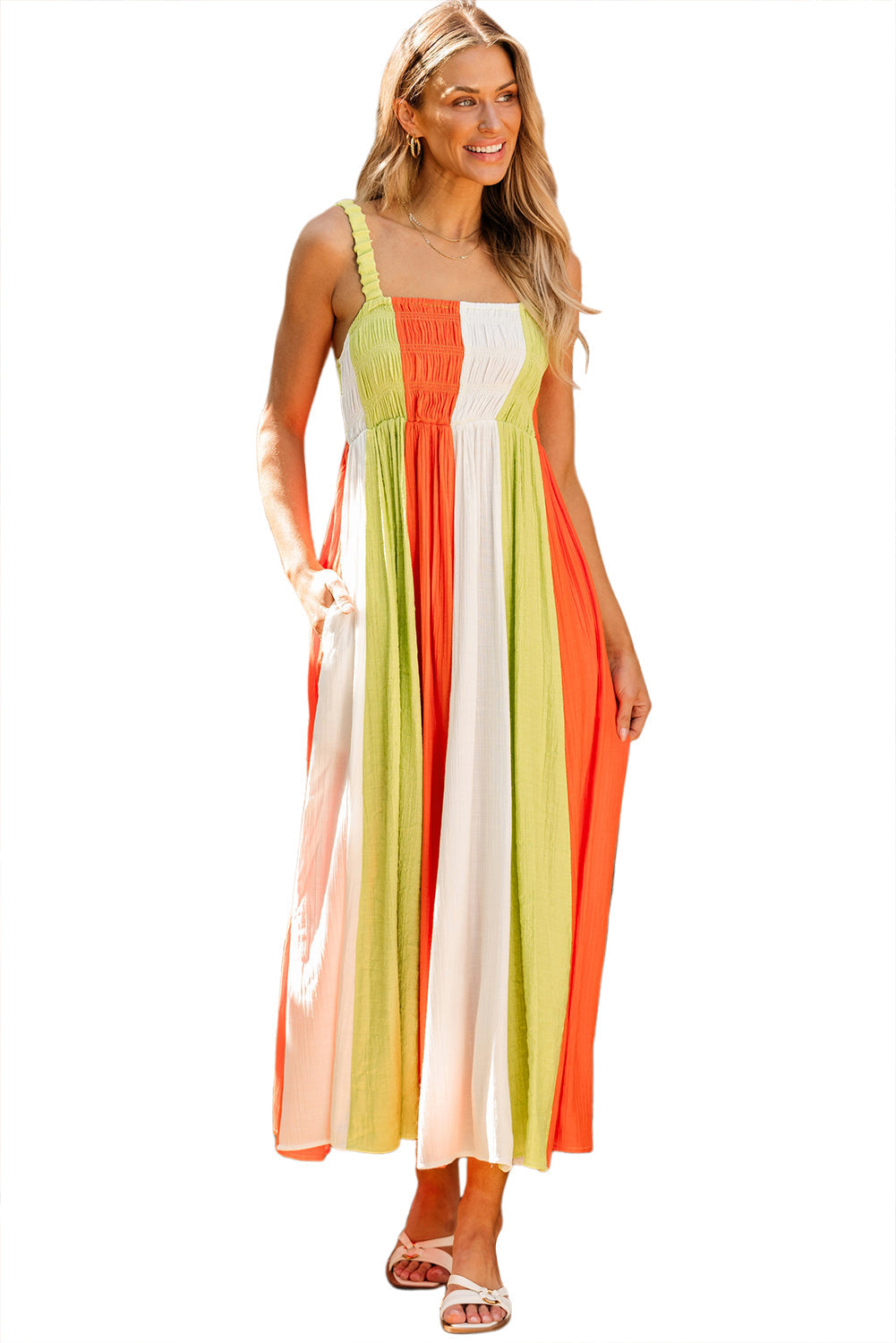 Robe longue évasée taille haute froncée color block
