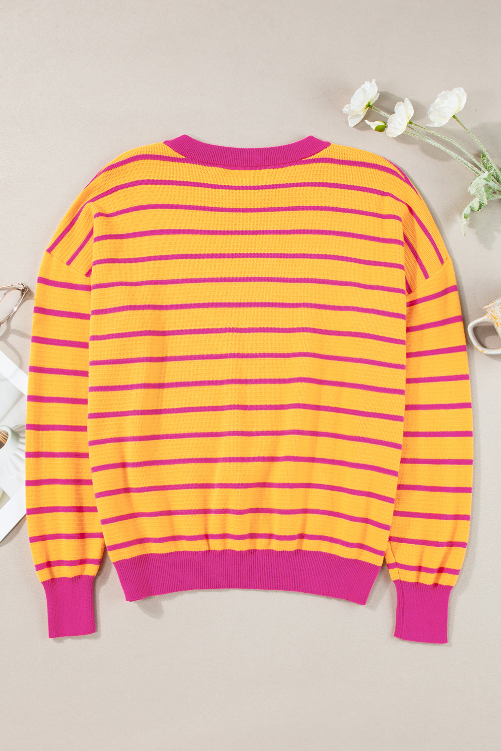 Pull ample a col rond et épaules tombantes