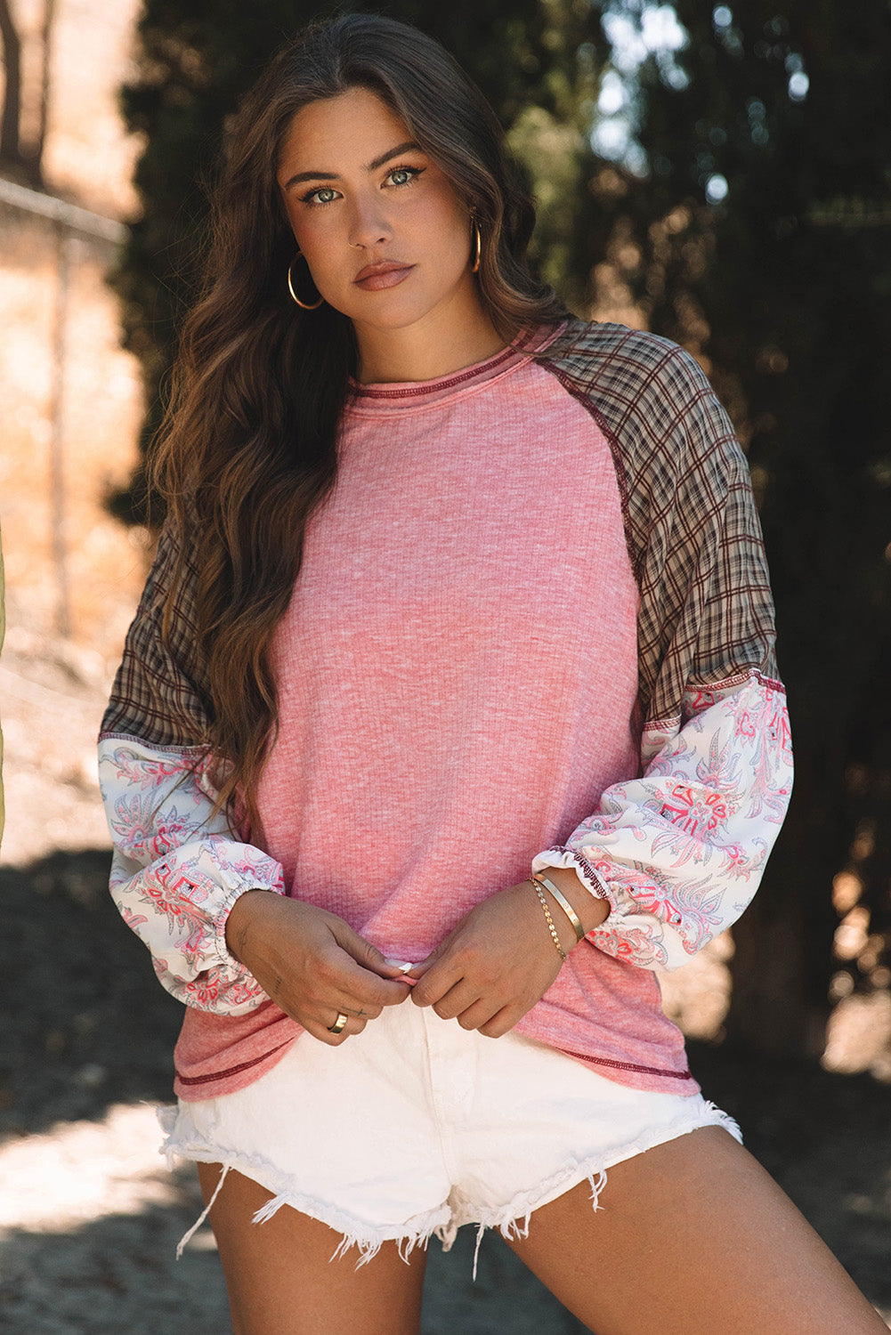 Blouse patchwork en tricot côtelé a manches raglan et imprimés variés