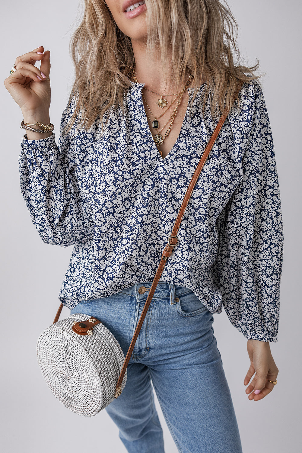 Blouse a manches bouffantes et col en V cranté a imprimé floral