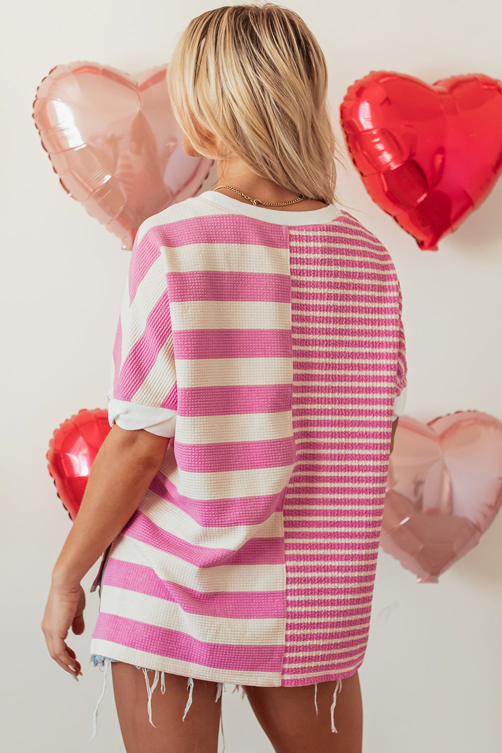 Haut ample ample texturé a manches courtes et patchwork
