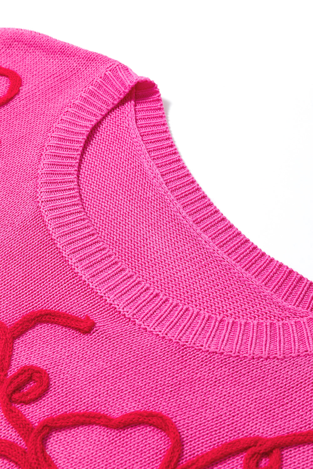 Haut en tricot a manches courtes avec broderie de fleurs