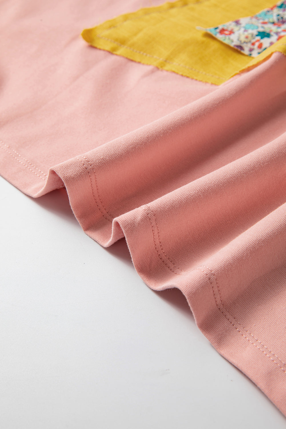 Haut délavé minéral a coutures exposées Floral Starbust