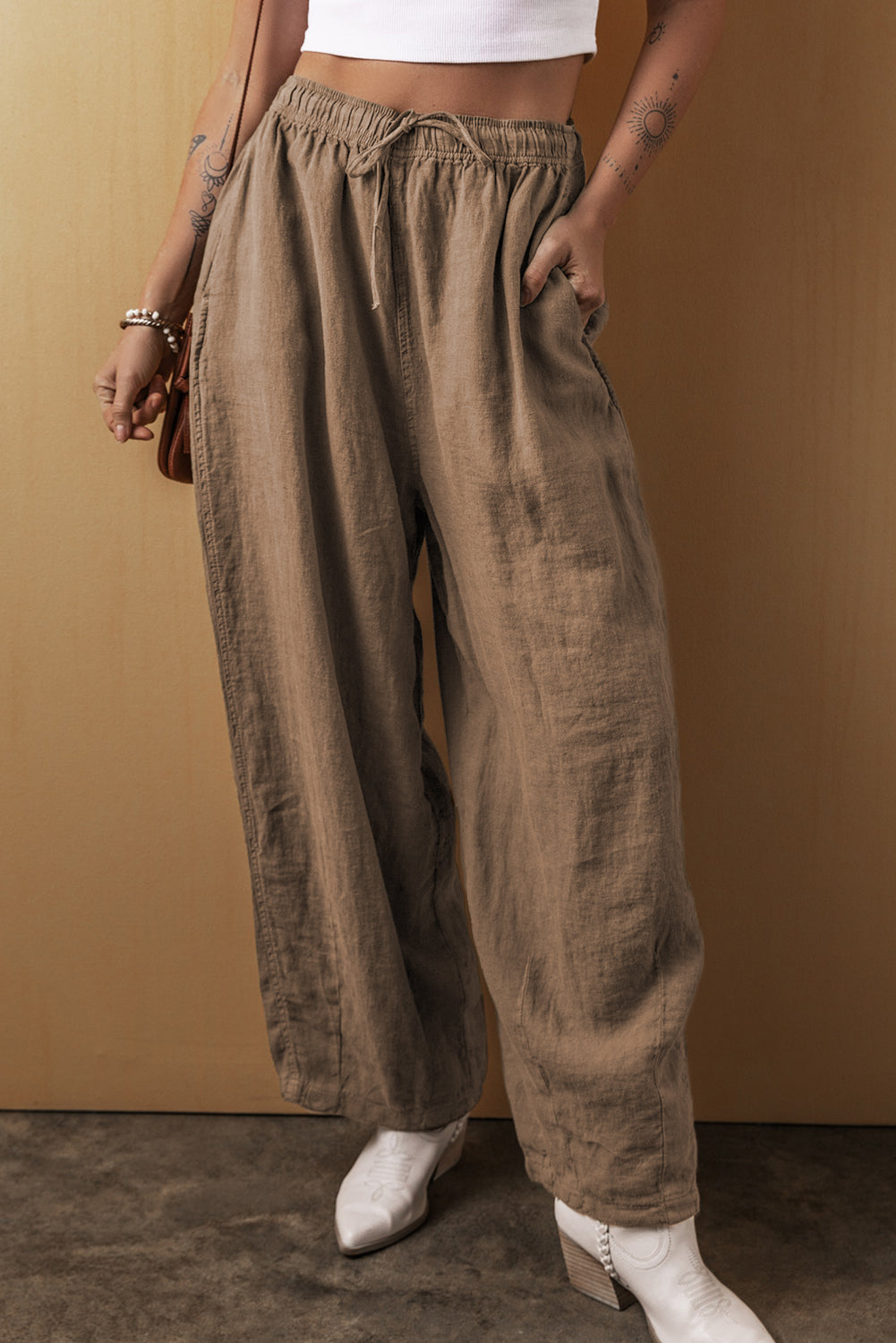 Pantalon large en coton et lin avec cordon de serrage a la taille