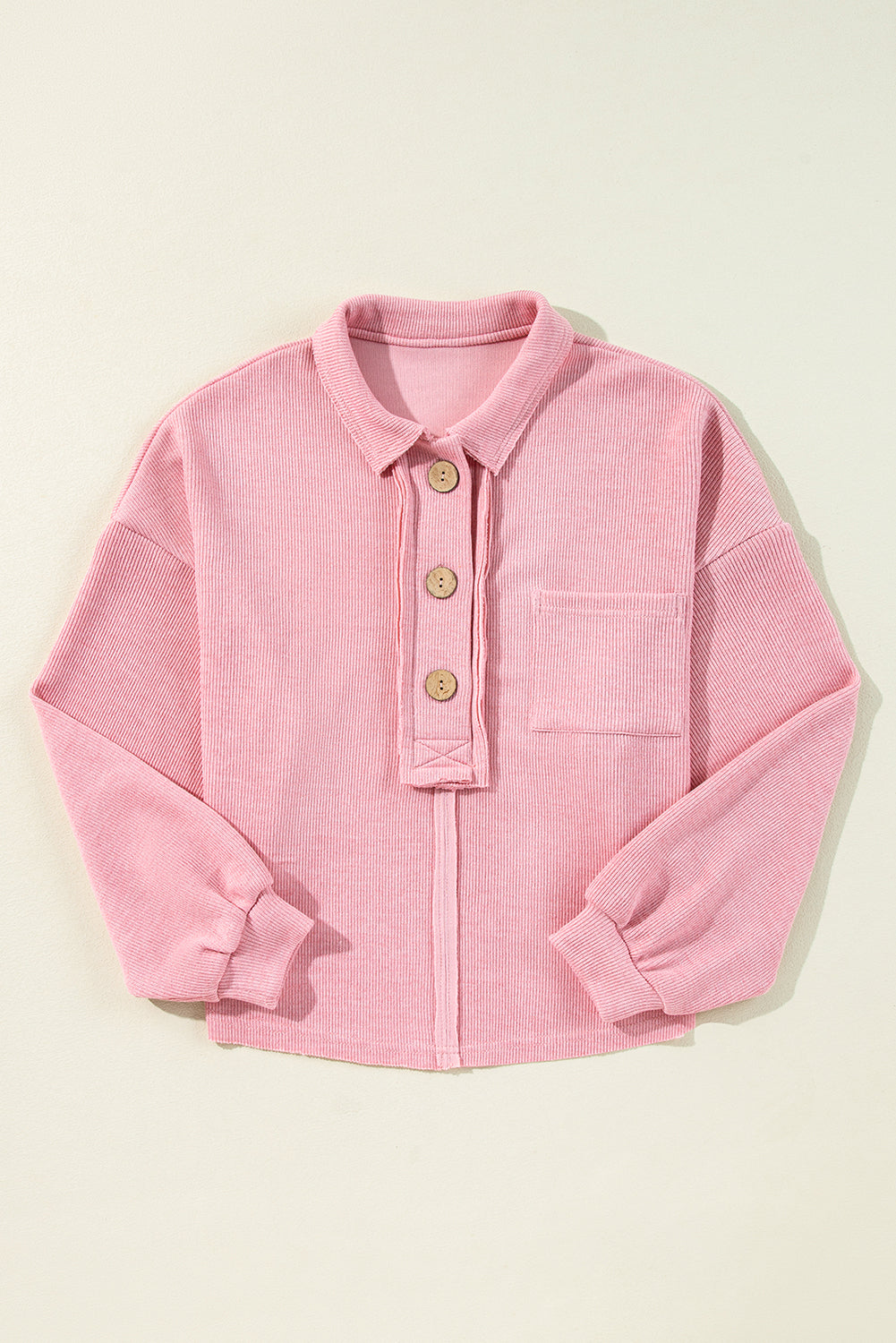 Haut Henley à col en tricot côtelé avec poche poitrine