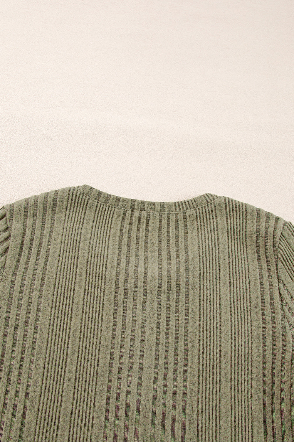 Chemisier coupe slim en tricot côtelé à demi-bouton