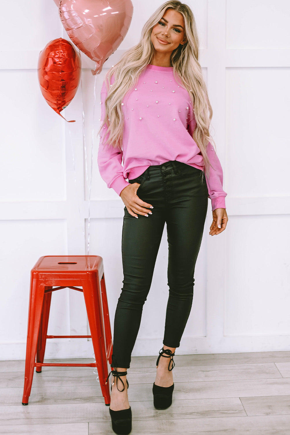 Sweat-shirt ras du cou côtelé avec détails en perles