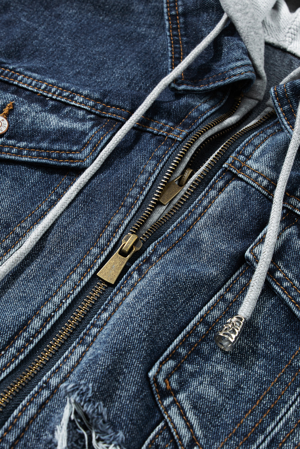 Veste en jean zippée à capuche