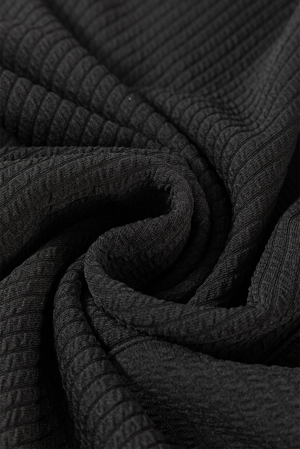 Haut a manches longues et épaules tombantes en cordon de couleur unie