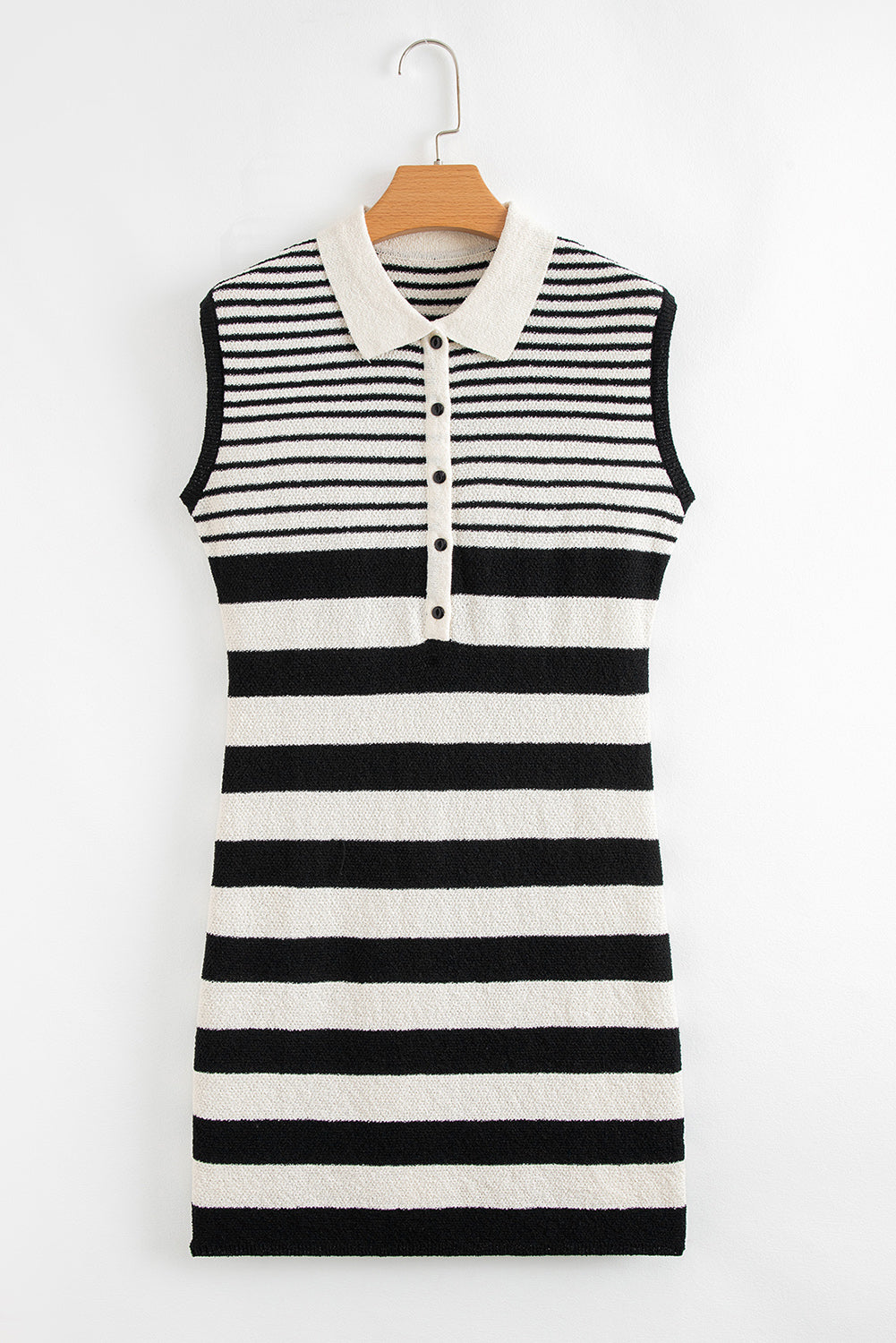 Robe pull moulante à rayures mixtes et demi-patte de boutonnage, manches courtes et col