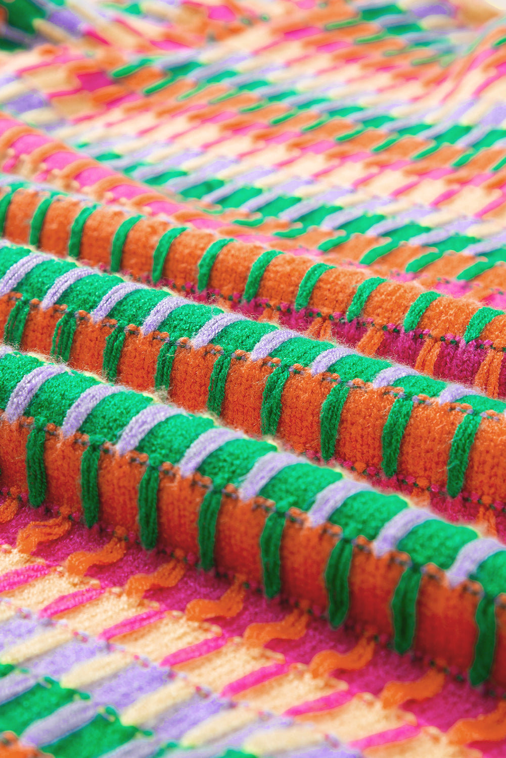 Haut pull tricoté a manches flottantes multiples