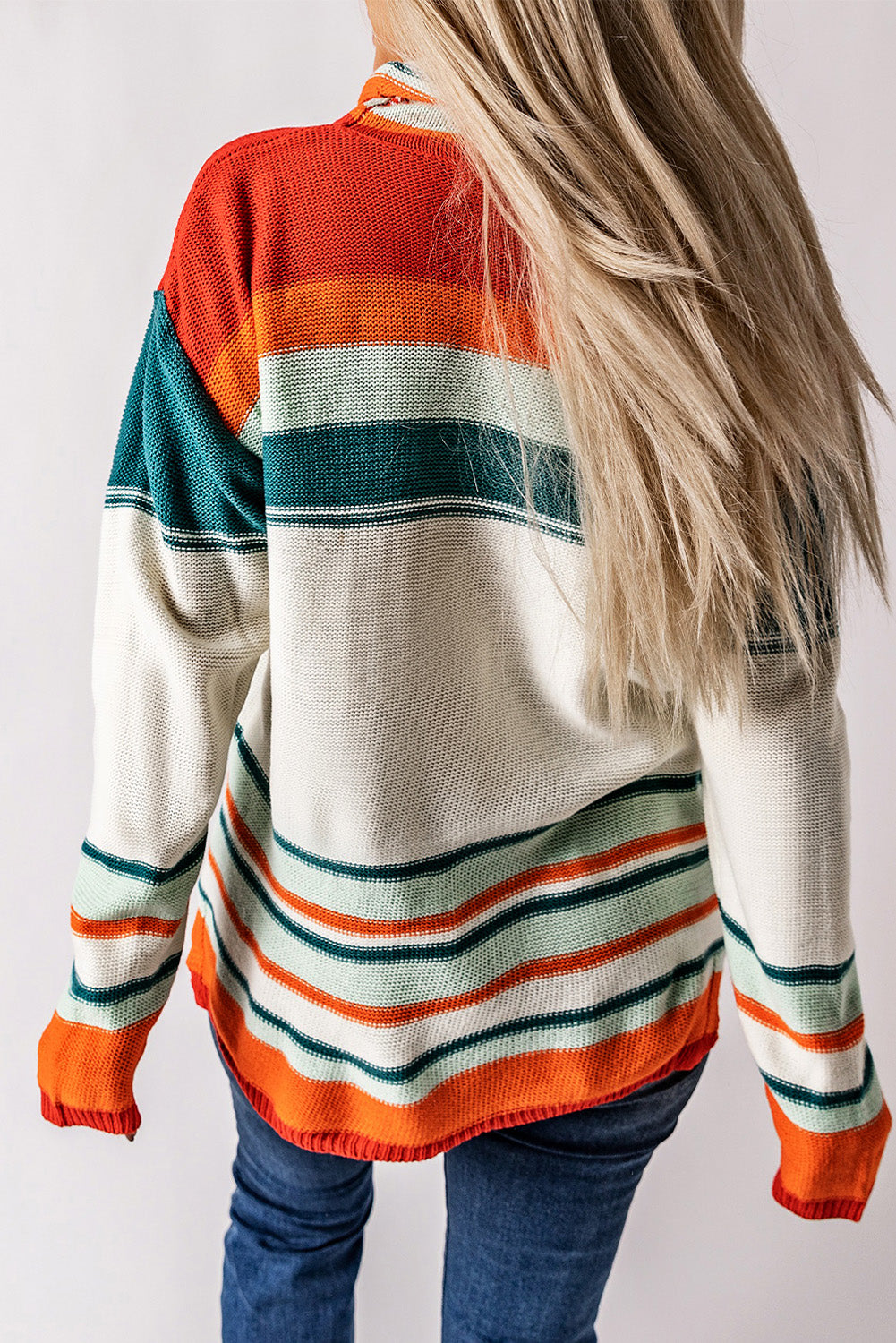 Pull en tricot à col bénitier et blocs de couleurs