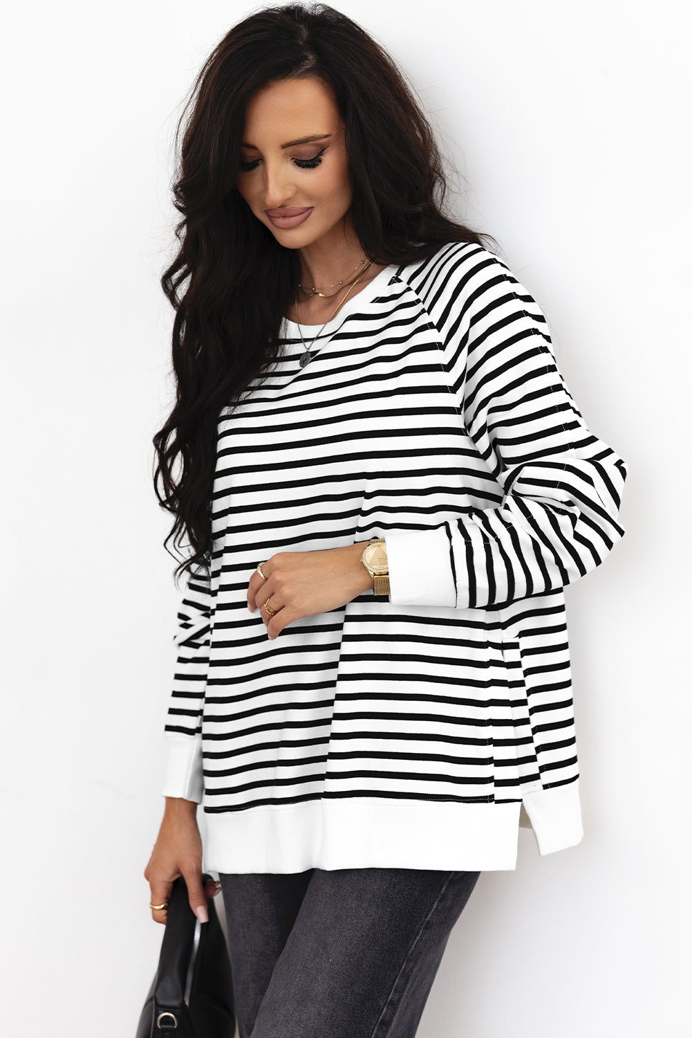 Sweat-shirt ample a manches raglan et fentes latérales