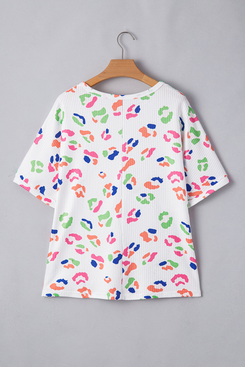 T-shirt texturé à imprimé léopard multicolore grande taille