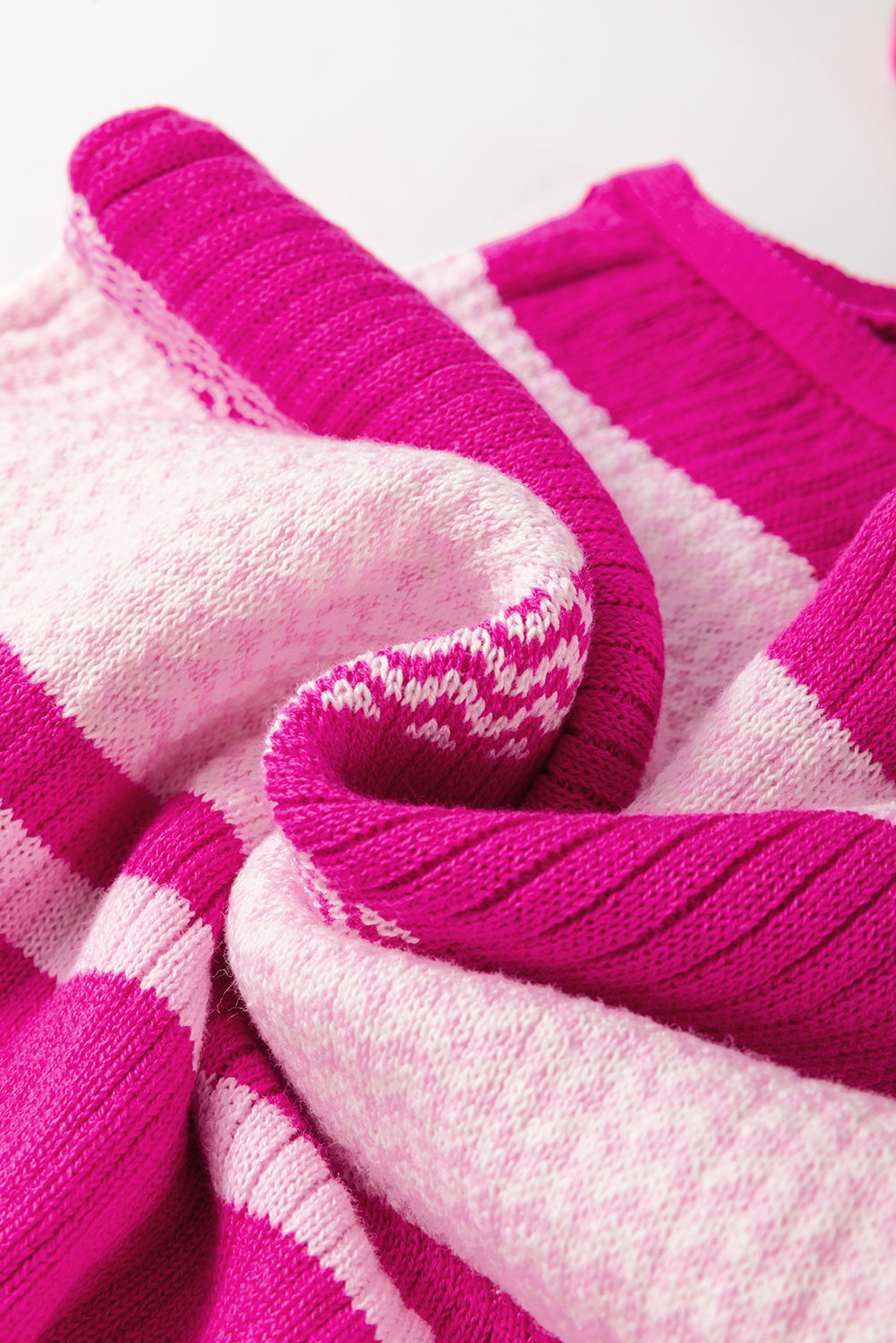 Gilet pull a col en V et bretelles spaghetti