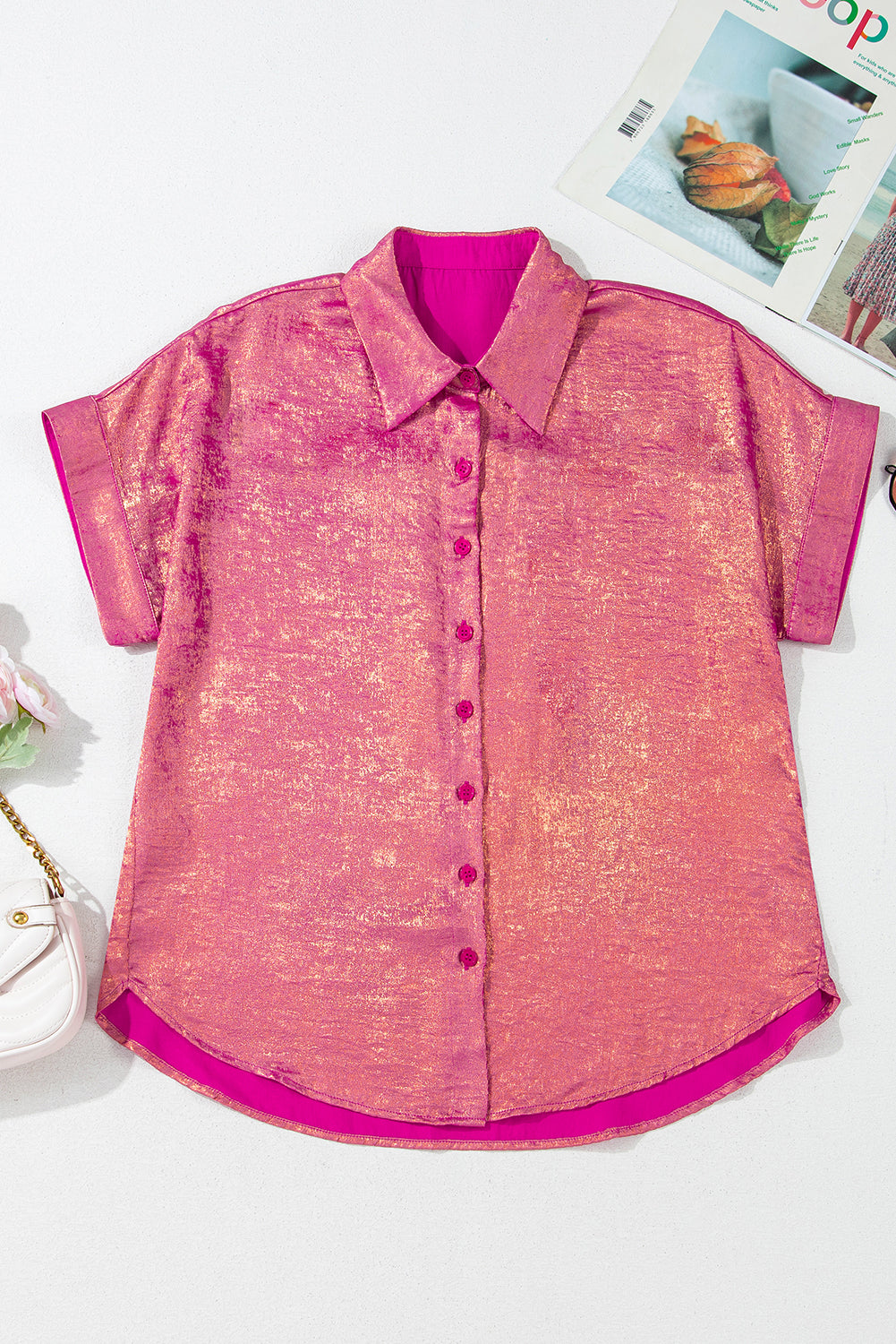 Chemise décontractée boutonnée à manches courtes et à reflets métalliques