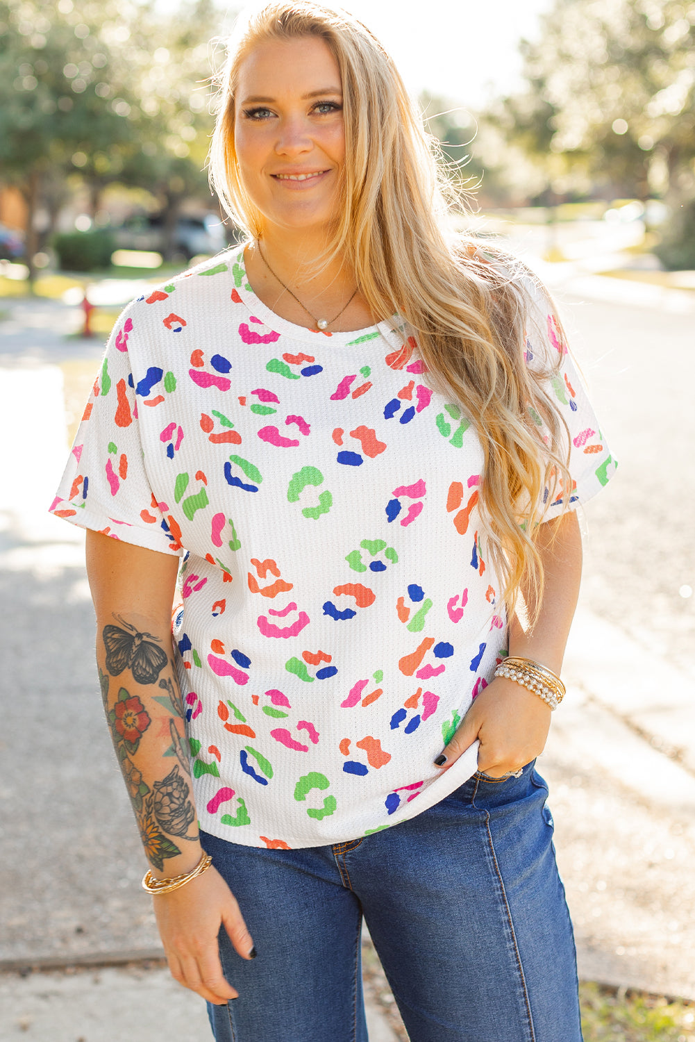 T-shirt texturé à imprimé léopard multicolore grande taille
