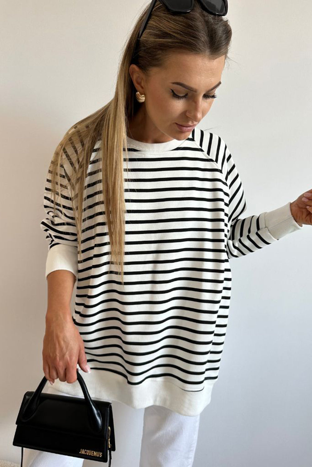 Sweat-shirt ample a manches raglan et fentes latérales