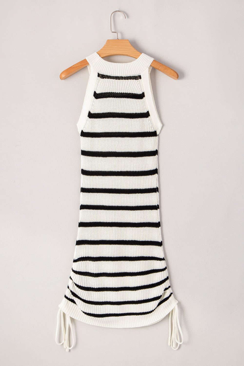 Robe sans manches en tricot avec cordon de serrage