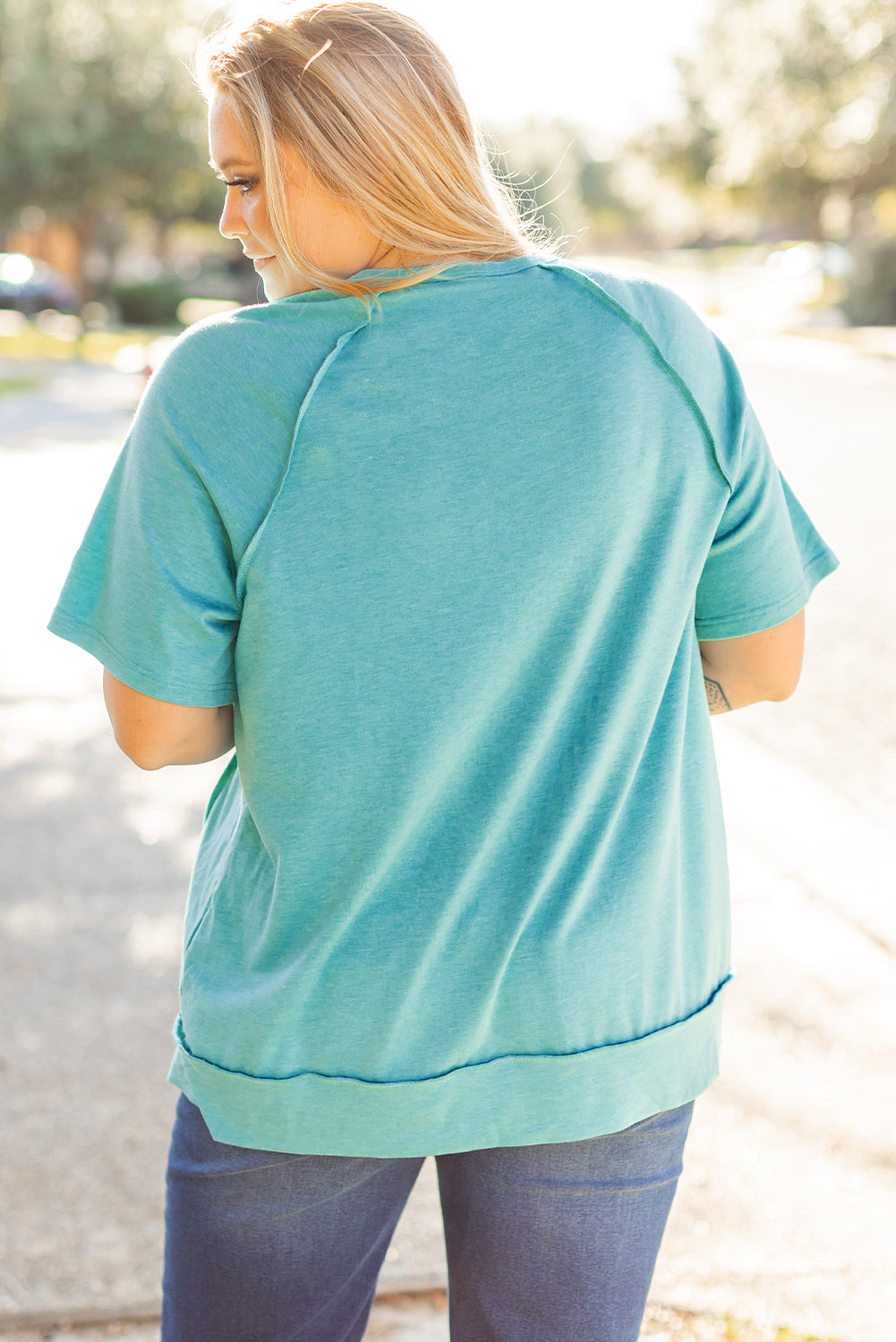 T-shirt boutonné à manches raglan et blocs de couleurs grande taille