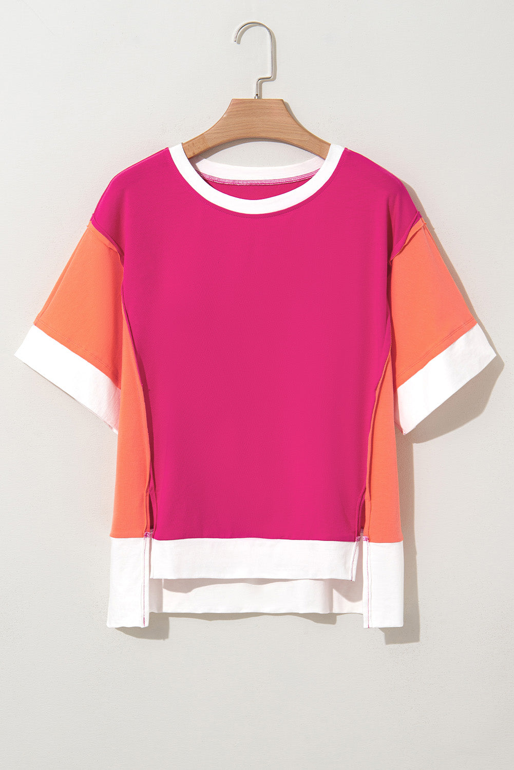 T-shirt ample à blocs de couleurs et fentes latérales