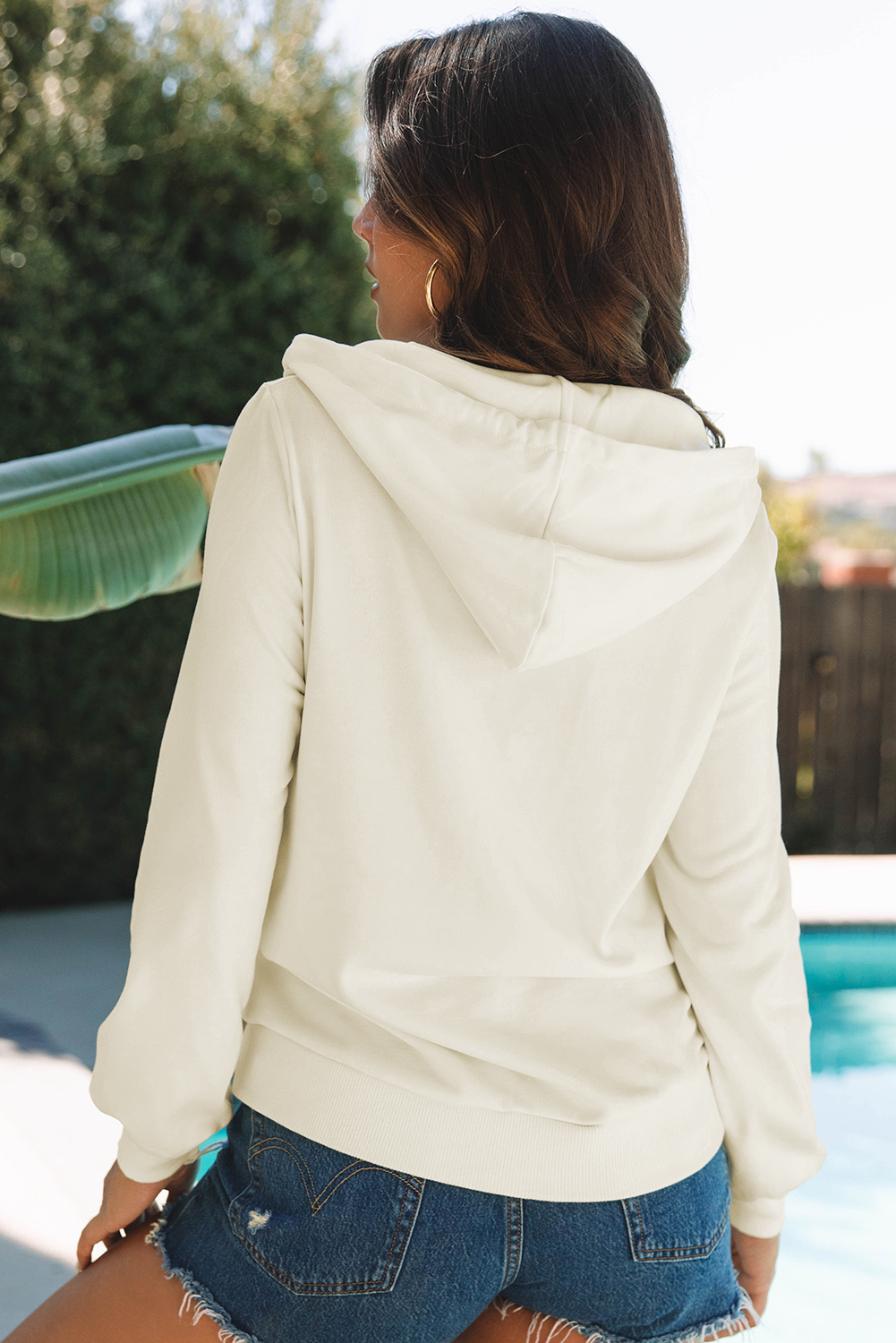 Sweat a capuche zippé a rayures color block et patchwork avec poches latérales