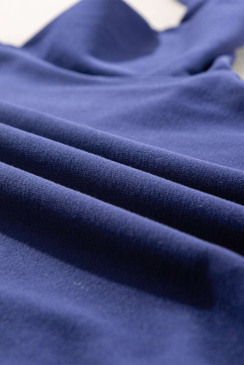 Sweat-shirt uni a col rond et épaules tombantes