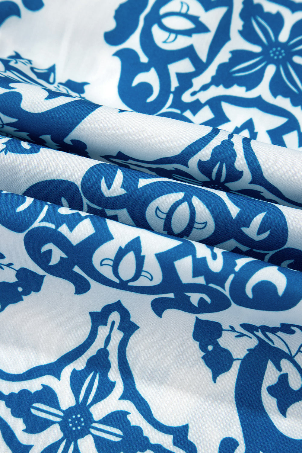 Mini-robe ample boutonnée a imprimé tribal et col cranté