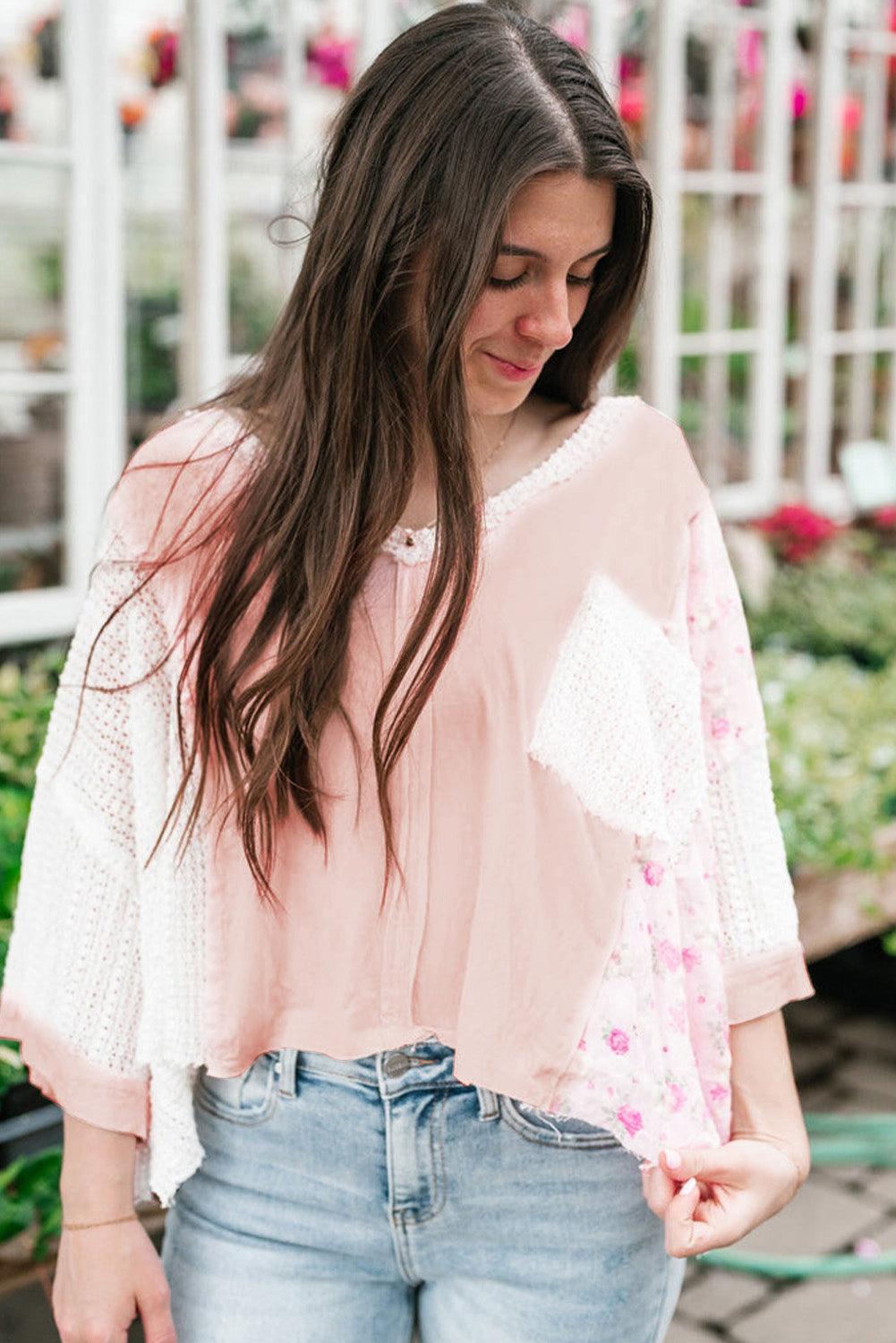 Chemisier a manches chauve-souris en dentelle florale au crochet et patchwork