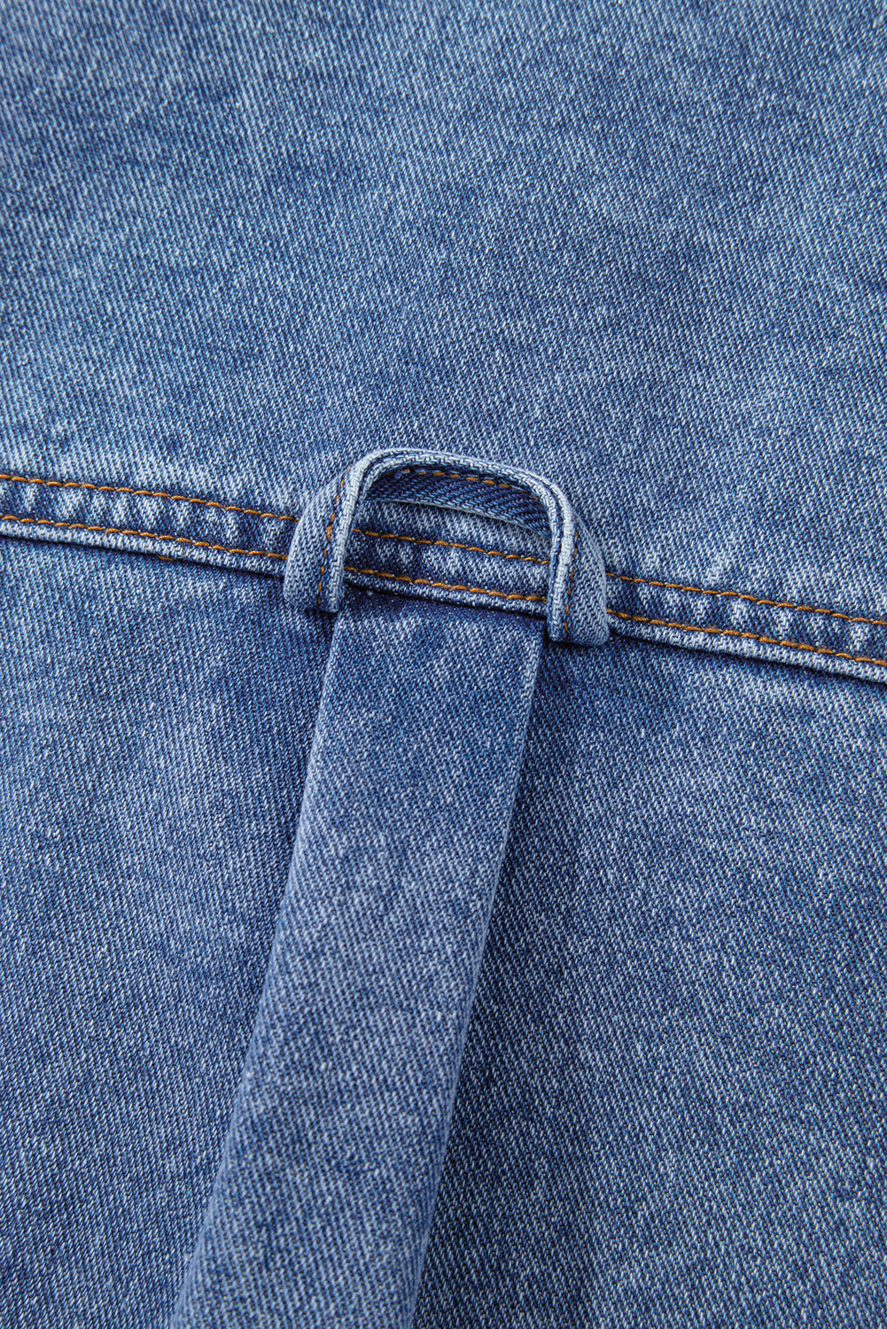 Gilet en jean boutonné à ourlet élastique délavé à l'acide