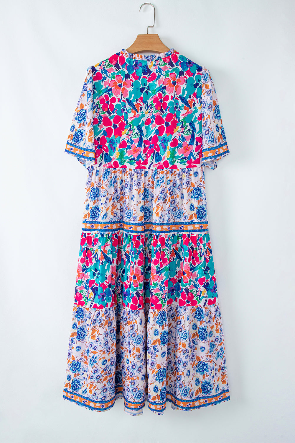Robe à manches courtes et col fendu avec imprimé floral mixte