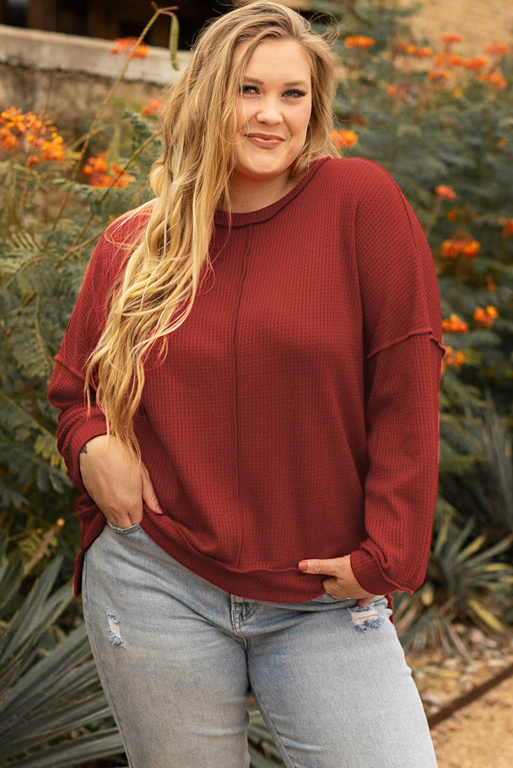 Haut en tricot gaufré avec coutures apparentes de grande taille