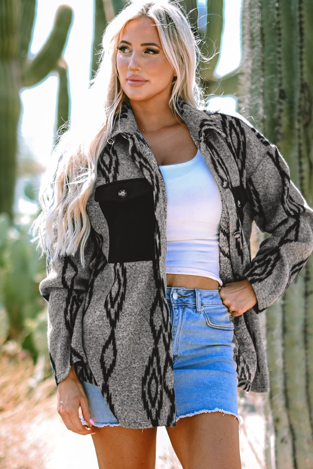 Veste ample avec poches poitrine contrastées aztèques