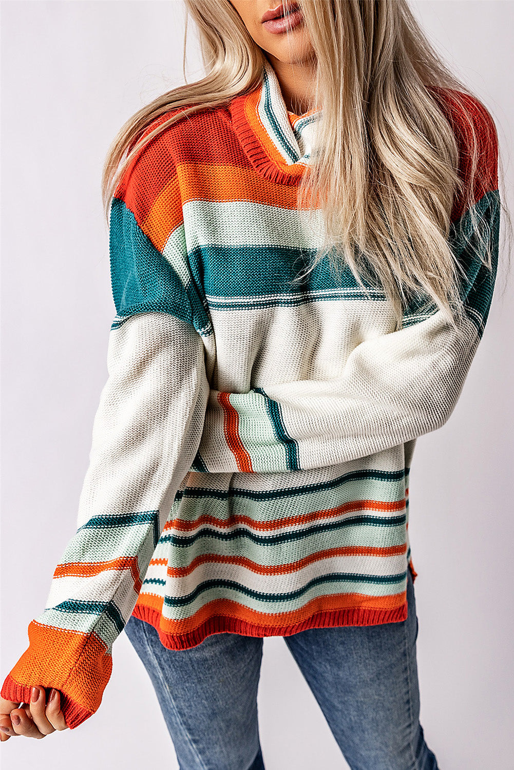 Pull en tricot à col bénitier et blocs de couleurs