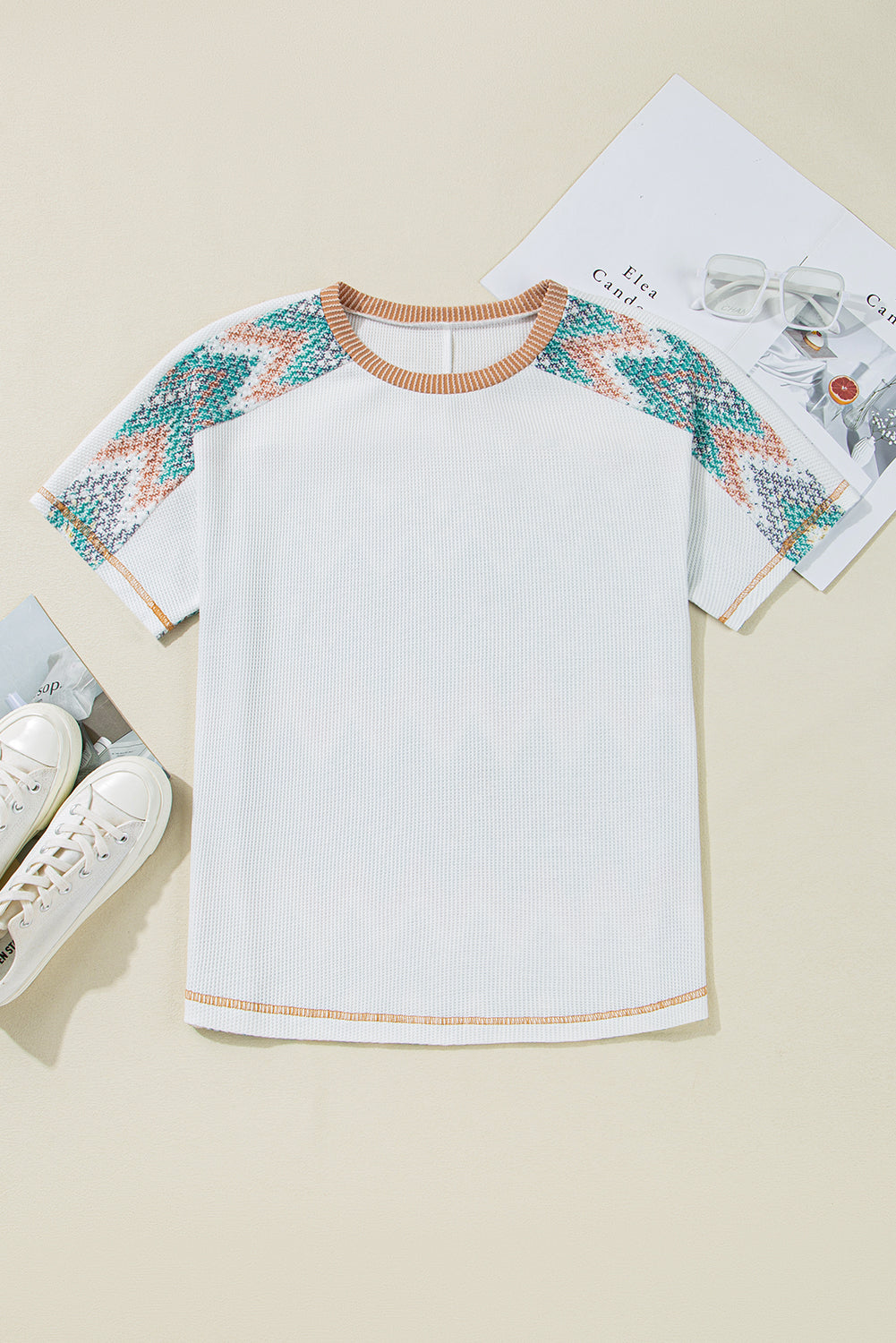 T-shirt tricoté à manches raglan et patchwork de chevrons
