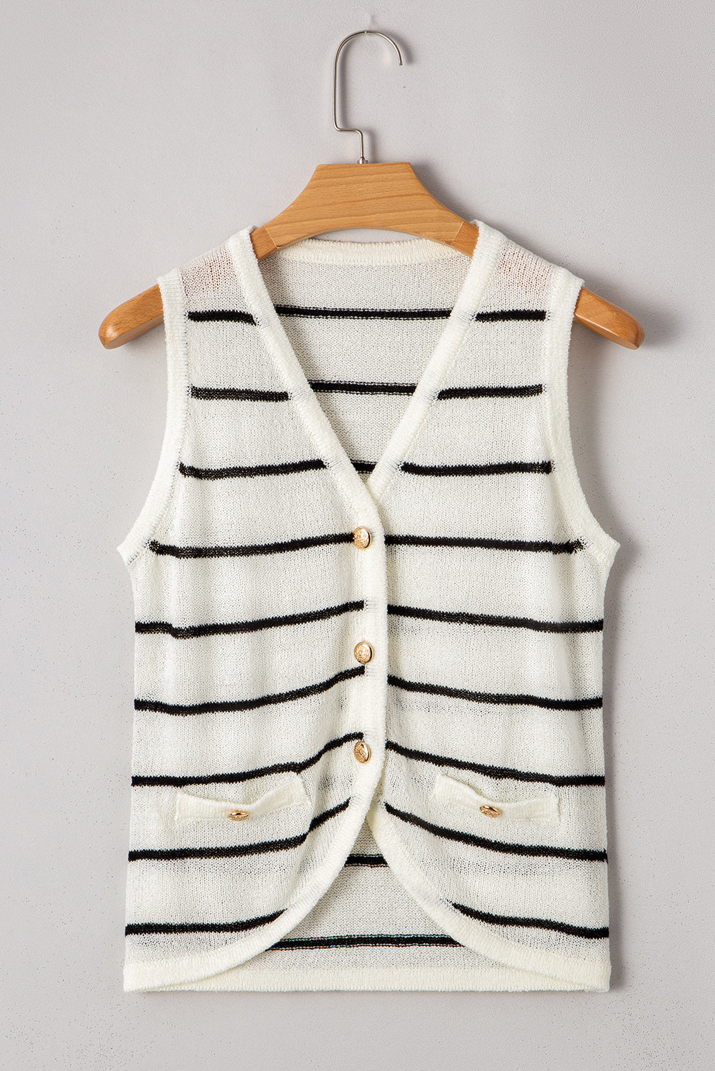Gilet pull slim à col en V boutonné
