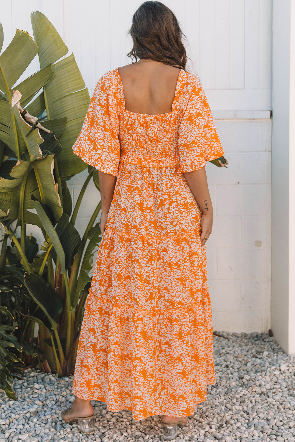 Robe longue à imprimé floral, col en V, manches larges et smockées