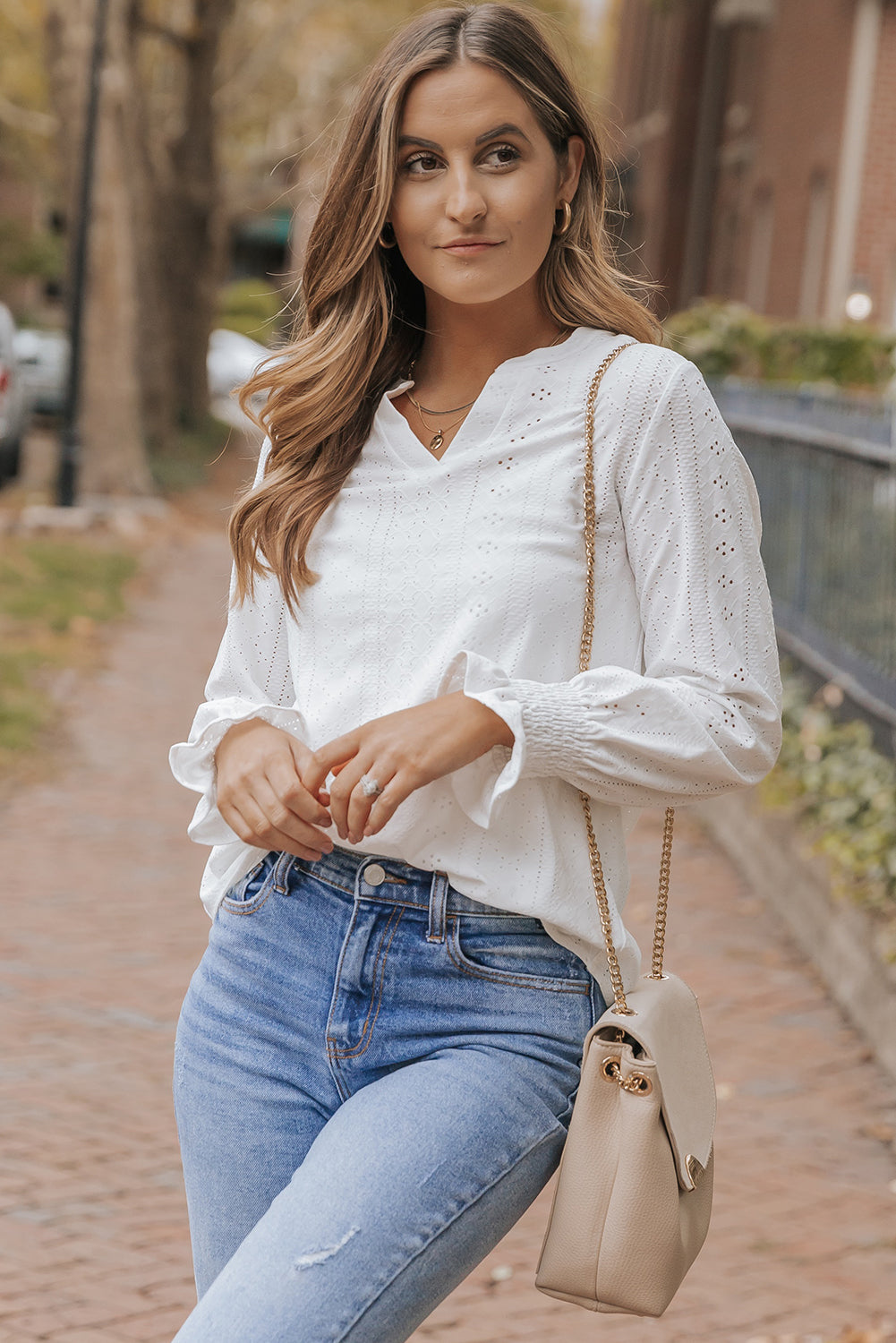 Blouse ample texturée à col fendu