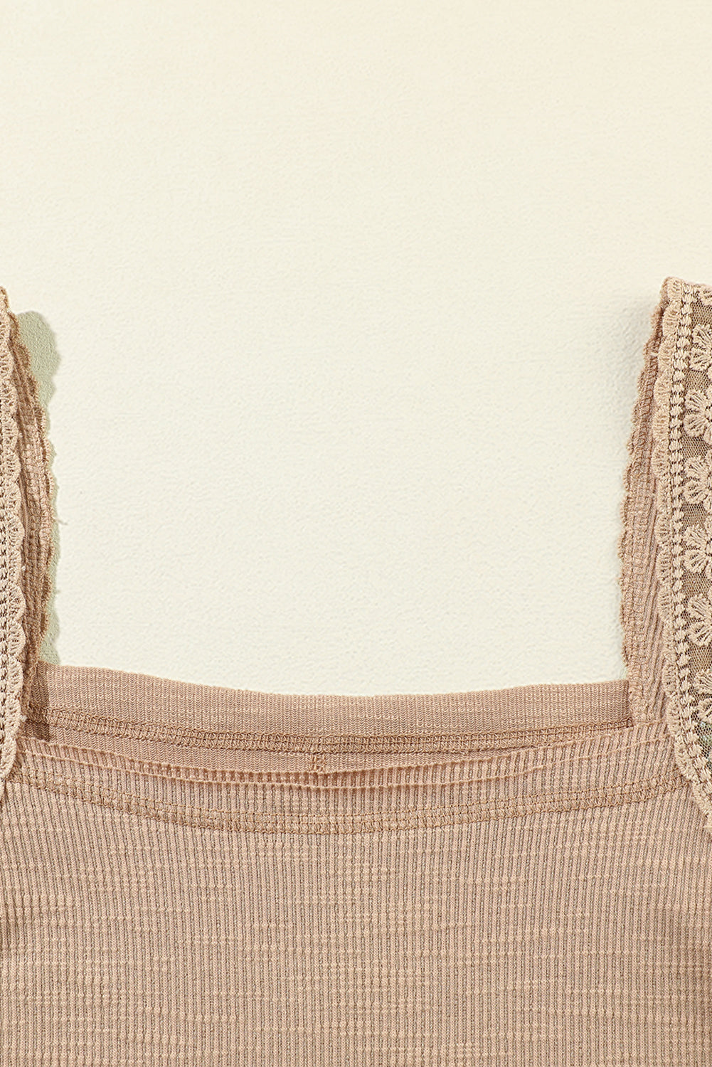 Haut en tricot cotelé patchwork à manches en gaze florale