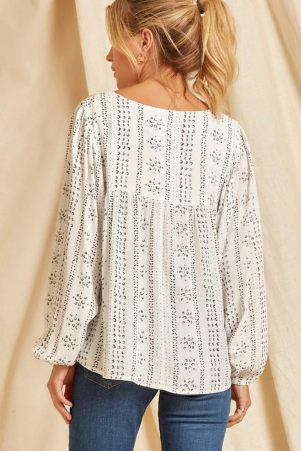 Blouse imprimée brodée à manches longues