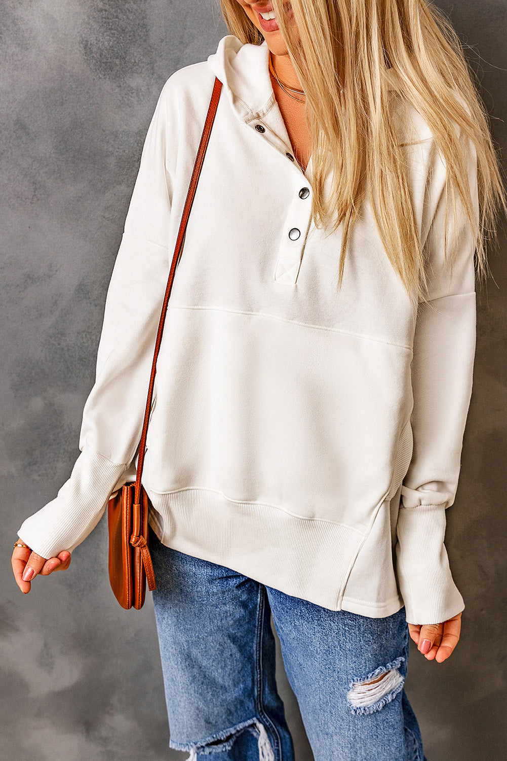 Sweat à capuche Henley avec poches et manches chauve-souris